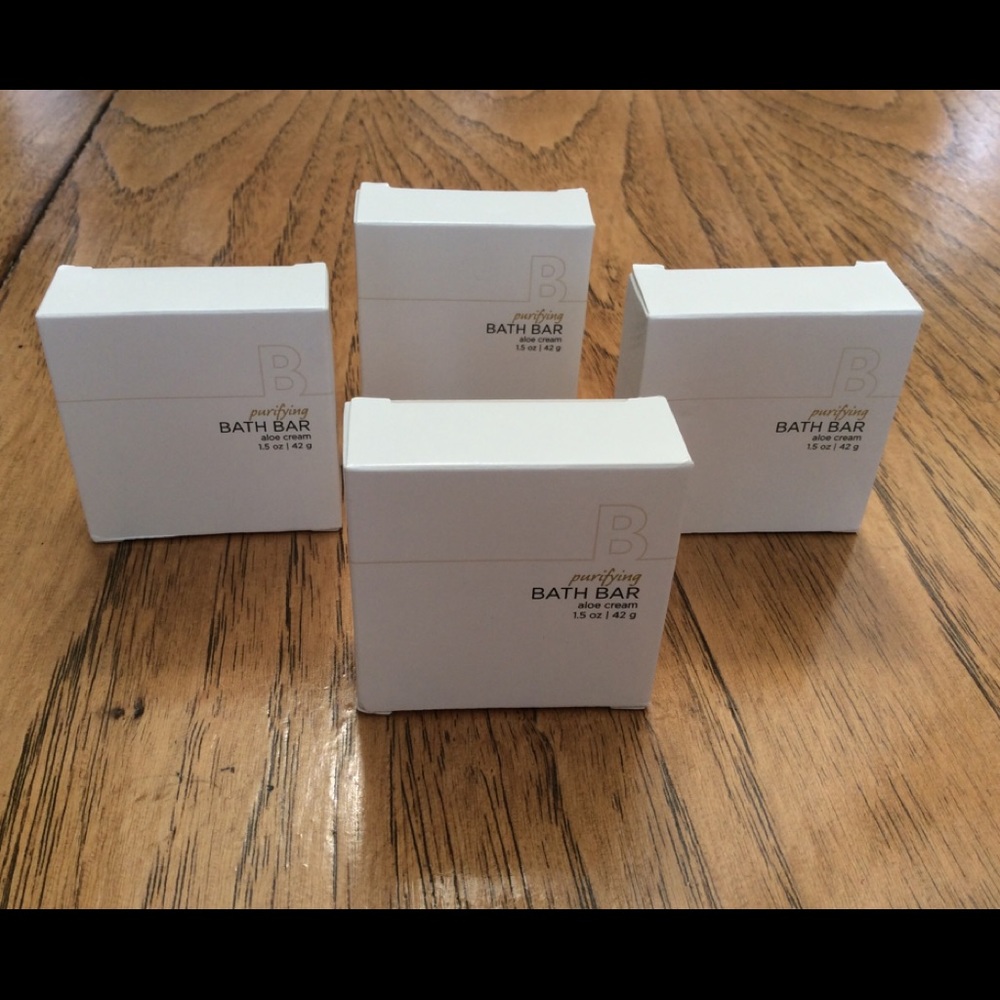 Gilchrist & Soames purifying Bath bar bundle